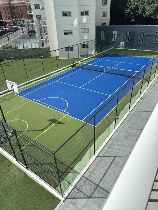 Stunning 3 Bd - 2 Bth City Apt - Pool & Carpark Окленд Экстерьер фото