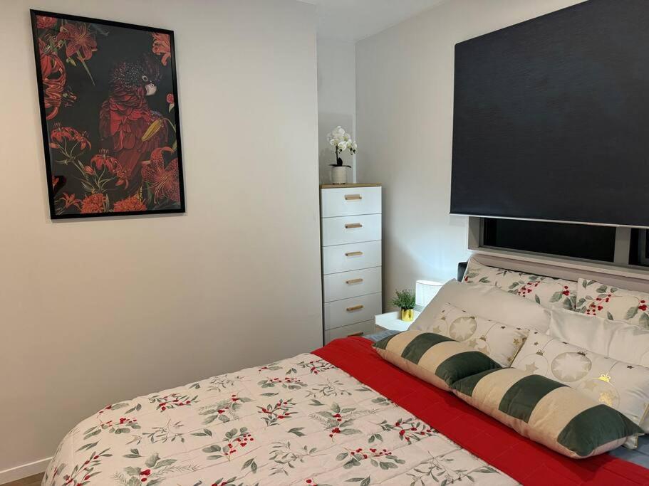 Stunning 3 Bd - 2 Bth City Apt - Pool & Carpark Окленд Экстерьер фото