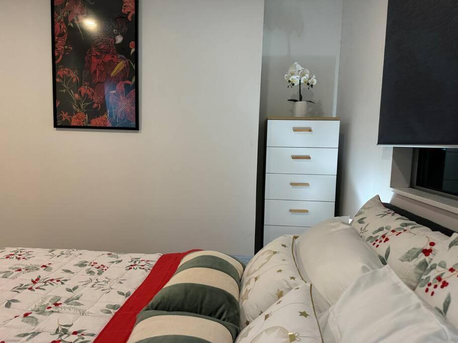 Stunning 3 Bd - 2 Bth City Apt - Pool & Carpark Окленд Экстерьер фото