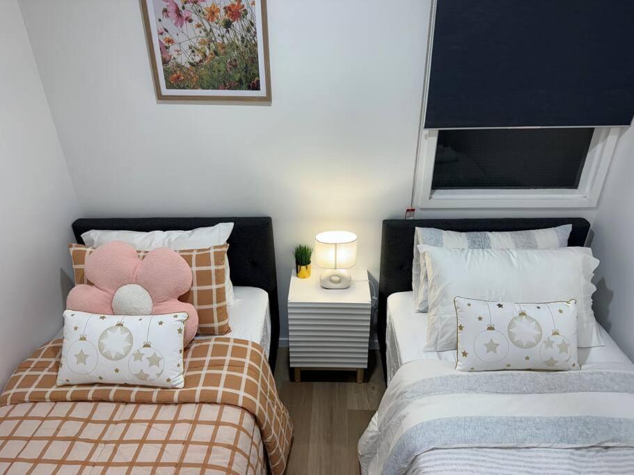 Stunning 3 Bd - 2 Bth City Apt - Pool & Carpark Окленд Экстерьер фото