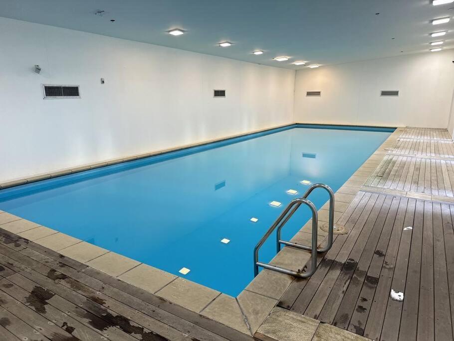 Stunning 3 Bd - 2 Bth City Apt - Pool & Carpark Окленд Экстерьер фото