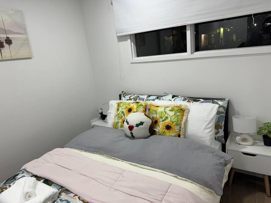 Stunning 3 Bd - 2 Bth City Apt - Pool & Carpark Окленд Экстерьер фото