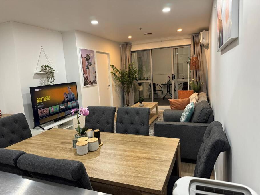 Stunning 3 Bd - 2 Bth City Apt - Pool & Carpark Окленд Экстерьер фото